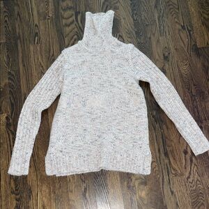 J. crew Cozy Cream Turtleneck Sweater XS